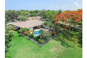 6351 NW 52nd St, Coral Springs, FL 33067 Sold 11/21/25