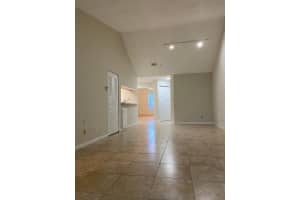 1027 Coral Club Dr 1027, Coral Springs, FL 33071 - MLS#F10529100