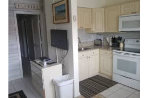 120 NE 20th Ave 3, Deerfield Beach, FL 33441 - MLS#F10529103