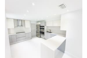 1549 Barcelona Way, Weston, FL 33327 - MLS#F10529105