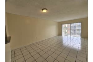 3600 NW 21st St 303, Lauderdale Lakes, FL 33311 - MLS#F10529113