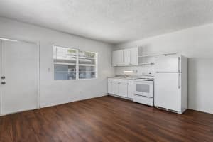 271 SW 1st St 1, Deerfield Beach, FL 33441 - MLS#F10529118