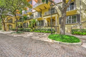 2633 NE 14th Ave 102, Wilton Manors, FL 33334 - MLS#F10529130