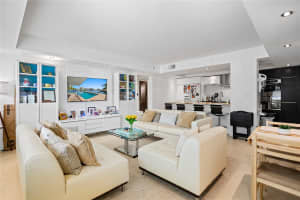 2900 30th Street, Fort Lauderdale, FL 33306 - MLS#F10529132