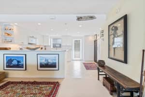 215 N Birch Rd 4C, Fort Lauderdale, FL 33304 - MLS#F10529149
