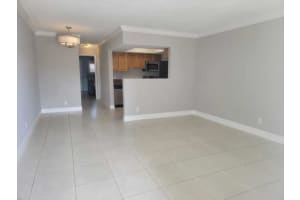 2100 N Diana Dr 107, Hallandale Beach, FL 33009 - MLS#F10529164