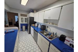 320 Indiana St, Hollywood, FL 33019 - MLS#F10529169