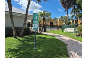 4429 Treehouse Ln 28, Fort Lauderdale, FL 33319 - MLS#F10529179