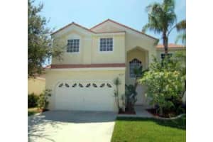 149 Cameron Dr, Weston