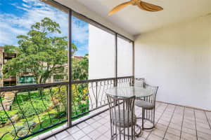 6010 Falls Circle Drive, Lauderhill, FL 33319 - MLS#F10529187