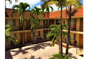 515 S Sequoia Dr 206, West Palm Beach, FL 33409 - MLS#F10529205