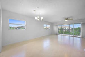 550 SW 137th Ave 401L, Pembroke Pines, FL 33027 - MLS#F10529245