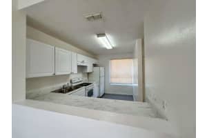 8030 SW 21st Ct 8030, Miramar, FL 33025 - MLS#F10529249