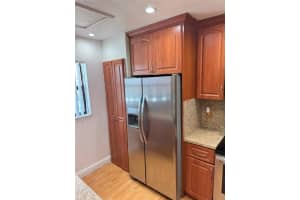 851 NE 209th Ter 202, Miami, FL 33179 - MLS#F10529252