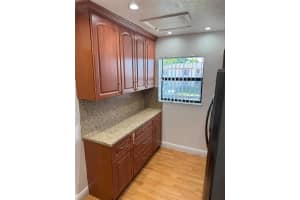 851 NE 209th Ter 202, Miami, FL 33179 - MLS#F10529252