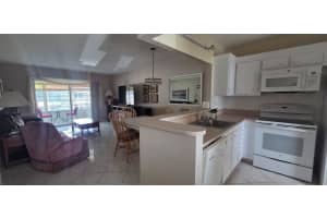 4801 NW 34th St 601, Lauderdale Lakes, FL 33319 - MLS#F10529272