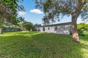 206 NW 5th Avenue, Boynton Beach, FL 33435 Sold 12/05/25