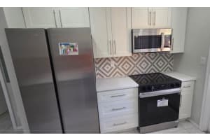 8-10 SE 12th St 2, Dania Beach, FL 33004 - MLS#F10529294