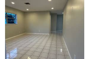 8-10 SE 12th St 2, Dania Beach, FL 33004 - MLS#F10529294