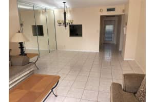 1025 Country Club Drive, Margate, FL 33063 - MLS#F10529299