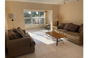 1025 Country Club Drive, Margate, FL 33063 - MLS#F10529299