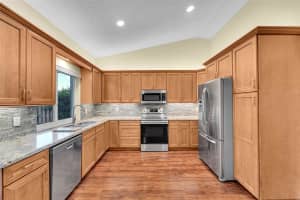 5641 Thornbluff Ave, Davie, FL 33331 Sold 11/13/25