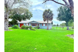 393 72nd Terrace, Okeechobee, FL 34974 - MLS#F10529389