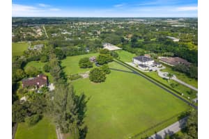 5401 Thoroughbred Lane, Southwest Ranches, FL 33330 - MLS#F10529395