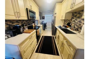 9670 Mcnab Road, Tamarac, FL 33321 - MLS#F10529397