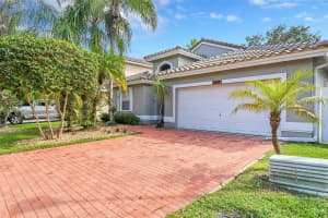 8540 NW 46th Dr, Coral Springs, FL 33067 - MLS#F10529401