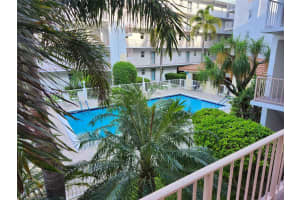 4629 Poinciana St 204, Lauderdale By The Sea, FL 33308 - MLS#F10529452