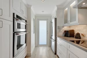 800 4th Street, Fort Lauderdale, FL 33301 - MLS#F10529465