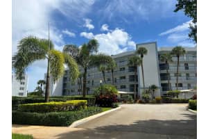 6400 NW 2nd Ave 323, Boca Raton, FL 33487 - MLS#F10529499