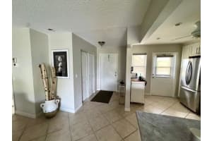 1000 NE 14 410, Hallandale Beach, FL 33009 - MLS#F10529515