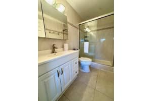 1000 NE 14 410, Hallandale Beach, FL 33009 - MLS#F10529515