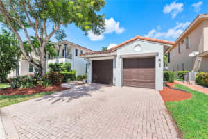 10575 NW 83rd Ct, Parkland, FL 33076 - MLS#F10529540