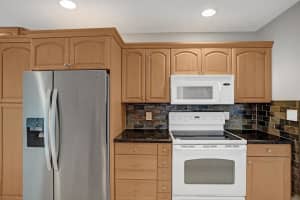 1281 NW 44th St, Deerfield Beach, FL 33064 Sold 12/22/25