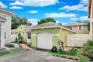 9842 NW 2nd Ct, Plantation, FL 33324 - MLS#F10529558