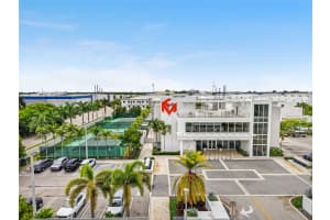 MLS# F10529570, Doral, Florida 33178