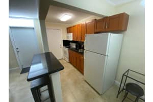 335 Collins Ave 403, Miami Beach, FL 33139 - MLS#F10529588