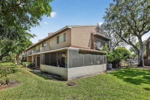 1343 Sussex Dr, North Lauderdale, FL 33068 Sold 01/08/26