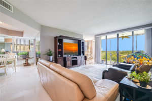 7100 Radice Court, Lauderhill, FL 33319 - MLS#F10529612