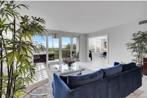 3051 N Course Dr 601, Pompano Beach, FL 33069 - MLS#F10529613