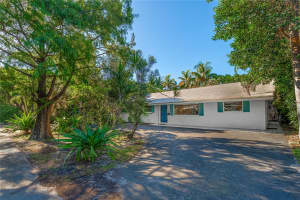 304 NE 20th St, Wilton Manors, FL 33305 - MLS#F10529622