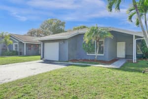 967 NW 89th Ave, Plantation, FL 33324 - MLS#F10529630