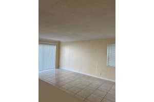 104 SE 10th St 101, Deerfield Beach, FL 33441 - MLS#F10529635