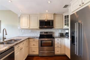 5555 N Ocean Blvd 11, Lauderdale By The Sea, FL 33308 Sold 12/18/25