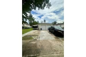 2520 Fillmore St, Hollywood, FL 33020 - MLS#F10529732