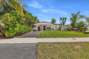 5324 NW 1st Ave, Oakland Park, FL 33309 - MLS#F10529745