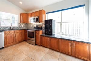 171 Bayridge Ln, Weston, FL 33326 - MLS#F10529762